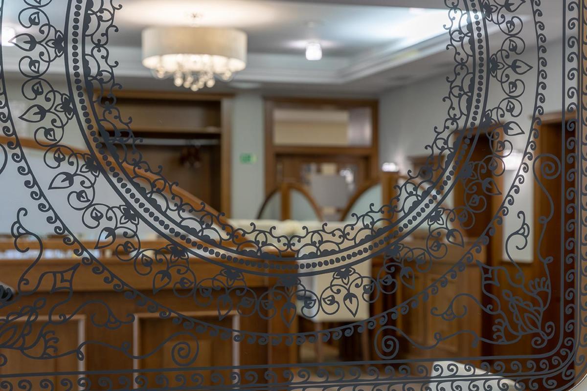Hotel Abacie & Wellness Valašské Meziříčí المظهر الخارجي الصورة