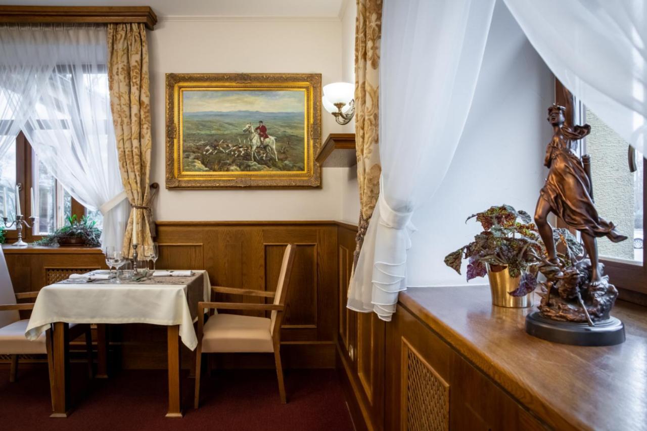 Hotel Abacie & Wellness Valašské Meziříčí المظهر الخارجي الصورة