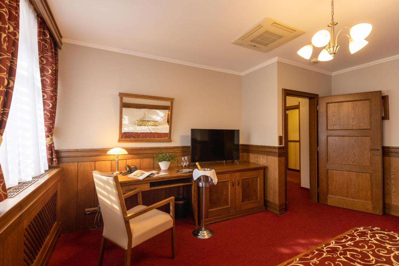 Hotel Abacie & Wellness Valašské Meziříčí المظهر الخارجي الصورة