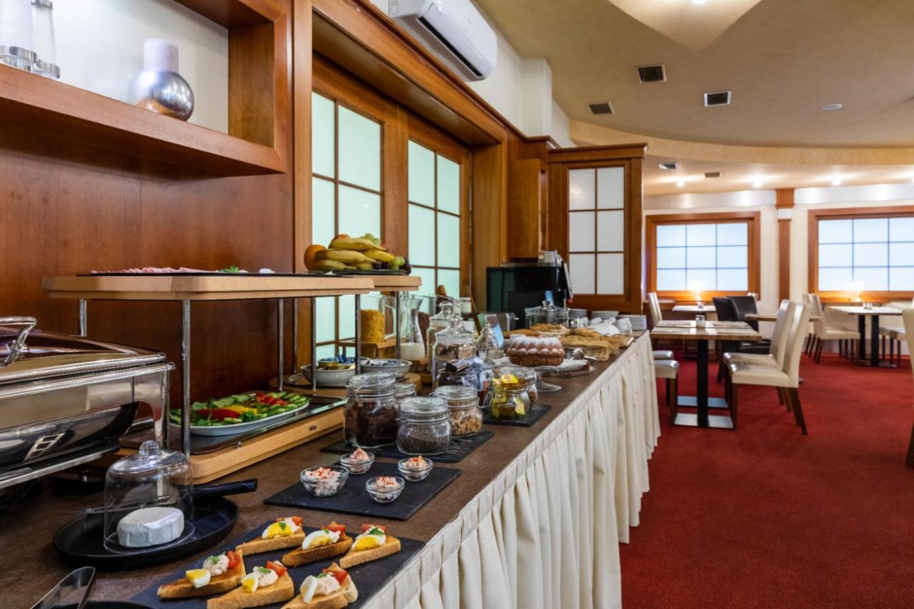 Hotel Abacie & Wellness Valašské Meziříčí المظهر الخارجي الصورة