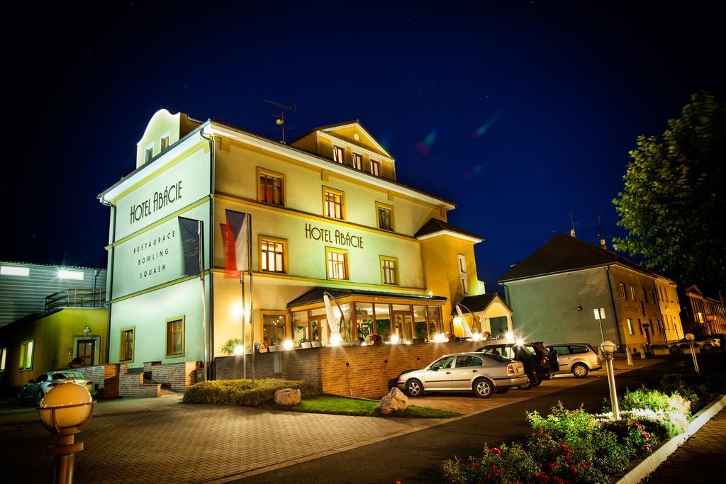 Hotel Abacie & Wellness Valašské Meziříčí المظهر الخارجي الصورة